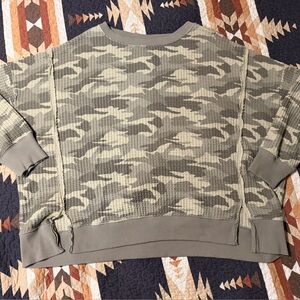 American Eagle Outfitters Camo Big Hug Waffle Sweater